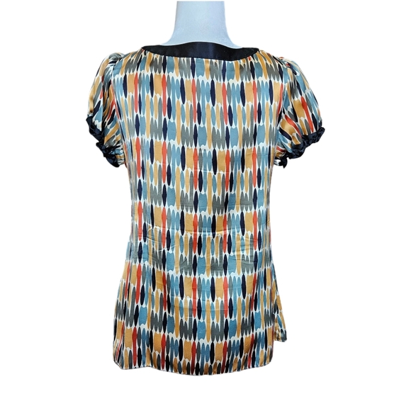 Studio M multicolor and black silk top V-neck rushed front short sleeve size L - Picture 2 of 10
